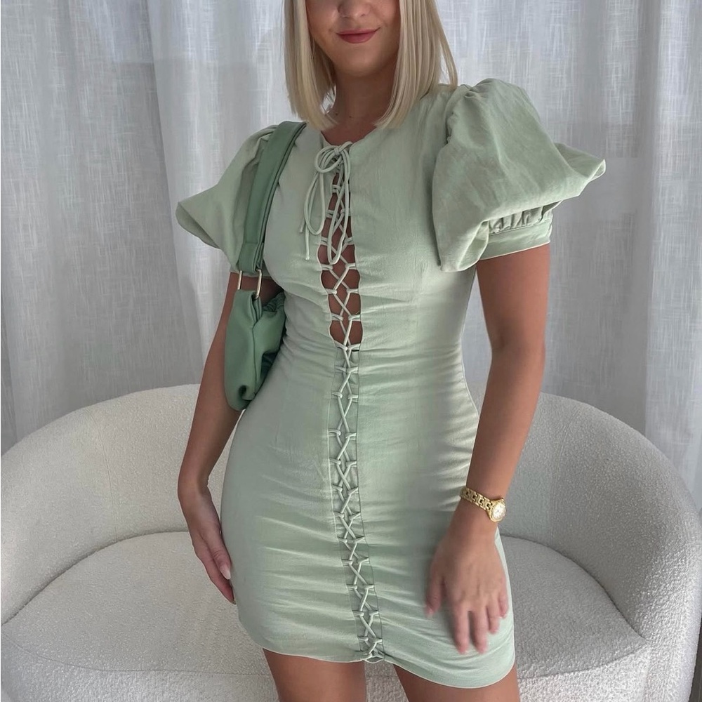 sabo skirt alma sage green
 Puff Sleeve Dress